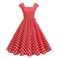 Abito vintage a pois rossi con scollo quadrato e cintura a fiocco su sfondo bianco - S / Rosso