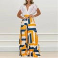 Damen-Set mit weißem V-Ausschnitt Oberteil und gelber geometrischer Weite-Bein-Hose - S / Weißes Labyrinth