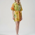 Robe courte jaune à imprimé tropical dynamique et col classique à nouer - S / Ananas Jaune (29130)