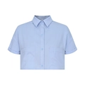 Detalle de camisa azul claro de algodón con bolsillos frontales grandes y cuello solapa - S / Azul