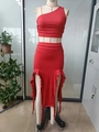 Chic red one-shoulder crop top and high-waist split midi skirt two-piece set - S / Red