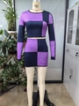 Détail de la maille du haut court et de la jupe taille haute à carreaux violet et bleu - S / Patchwork Violet Noir