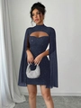 Dunkelblaues Pailletten-Minikleid mit transparenten Umhangärmeln und Ausschnitt - Blau