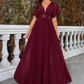 Elegante wijnrode chiffon maxi-jurk met V-hals en geplooide ruches voor avondgelegenheid - S / Bordeauxrood