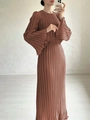 Detail of rust brown pleated midi dress featuring elegant flared sleeves and high waist - S / Coffee