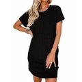 Vestido negro de manga corta en tejido de canalé con cuello redondo y bolsillo frontal - S / Negro