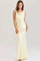 Detailaufnahme des cremefarbenen Satinstoffs und des Wasserfallausschnitts am Kleid - S / Hellgelb