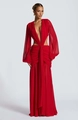Detailweergave van de rode chiffon maxi-jurk met lantaarnmouwen en taille-uitsparingen - XS / Rood