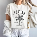 Weißes minimalistisches Aloha-Palmen-T-Shirt für Damen im lässigen Sommerstil - S / Weiß