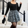 Modieuze geplooide rok met luipaardprint en hoge taille gecombineerd met zwarte bodysuit - S / Zwart-Wit Luipaardprint