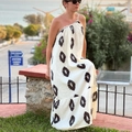 Robe longue blanche à une épaule avec imprimé ethnique noir pour les vacances d'été - S / Comme indiqué