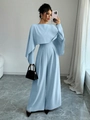Elegantes hellblaues Zweiteiler-Set mit Cape-Oberteil und weit geschnittener Hose - S / Blau