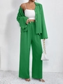 Set coordinato verde da donna con camicia a bottoni e pantaloni ampi in tessuto plissettato - S / Verde