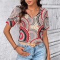 Dames top met korte mouwen, V-hals en rode bohemien geometrische print pasvorm - S / Meerkleurige Mandala Print