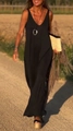 Detail eines schwarzen ärmellosen Maxikleids mit V-Ausschnitt im sommerlichen Boho-Stil - S / Kleider / Schwarz