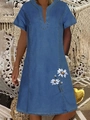 Abito midi in denim con scollo a V, maniche corte e stampe di margherite - Stile Margherita Blu