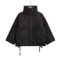 Giacca trapuntata nera da donna con collo alto e tasche con coulisse regolabile - XS / Nero