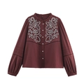 Blusa burdeos de manga larga con bordado floral blanco y cuello de volantes - XS / Burdeos