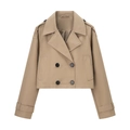 Dettaglio di un trench corto kaki doppiopetto con revers classici e spalline decorative - XS / Top / Khaki chiaro