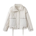 Giacca trapuntata bianco crema con grandi tasche e collo alto in stile chic - XS / Bianco Sporco