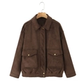 Short brown faux suede jacket with chest pockets and elastic hem in casual style - XS / Coffee