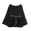 Maglione in maglia nera con spalle scoperte, bordo in ecopelliccia e cintura con frange - S / Nero