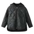 Chaqueta acolchada negra para mujer con costuras onduladas, cuello acanalado y dobladillo curvo - S / Negro