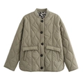 Detail of sage green quilted jacket featuring ribbed collar and stylish leopard print lining - S / Army Green