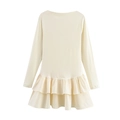 Elegantes cremeweißes Langarmkleid mit gestuftem Rüschensaum für Freizeitmode - S / Beige