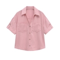 Détails du chemisier rose à manches courtes avec col à revers et deux poches de poitrine - XS / Rose