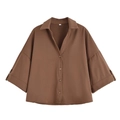 Detailweergave van een bruin shirt met korte mouwen, knoopsluiting en maatlabel S in de nek - XS / Tops / Bruin