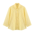 Détail de la broderie anglaise jaune clair et motif ajouré en losange sur la chemise - XS / Jaune