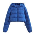 Detail der königsblauen kurzen Steppjacke mit Kapuze, Reißverschluss und Kordelzug - S / Königsblau