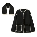 Dettaglio cappotto nero con bordi in pizzo bianco e sciarpa con frange in coordinato - S / Nero
