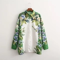 Chemisier satiné pour femme à imprimé floral tropical et manches longues boutonnées - S / Imprimé Floral Vert (Couleur d'Image)