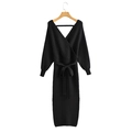 Elegantes schwarzes Langarm-Strickkleid mit V-Ausschnitt, Wickeldesign und Taillengürtel - Einheitsgröße / Schwarz