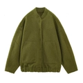 Détail du blouson aviateur en polaire vert olive avec grandes poches carrées à l'avant - S / vert olive