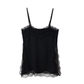 Detailansicht der schwarzen Spitzennähte und des Satinstoffs auf dem Camisole-Top - Schwarz