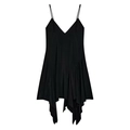 Elegante zwarte asymmetrische midi-jurk met dunne bandjes en ruches op witte achtergrond - S / Zwart