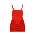 Détail de la mini-robe moulante rouge froncée avec coutures corset et fini satiné - XS / Rouge