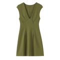 Elegante abito smanicato verde militare con scollo a V, vita aderente e linea ad A - XS / Verde