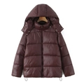 Chaqueta acolchada de invierno para mujer en color burdeos con cuello alto y capucha - S / Chocolate