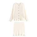 Ensemble chic en tricot blanc crème comprenant un cardigan et une jupe à volants - S / Blanc laiteux