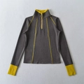Haut thermique cintré à quart de zip gris foncé avec coutures jaunes et passe-pouces - S / gris foncé