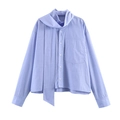 Camisa azul claro de manga larga con lazo decorativo en el cuello y bolsillo frontal plano - XS / Azul claro