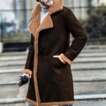 Giacca uomo doppiopetto in finto scamosciato con fodera in shearling e collo ampio - S / caffè