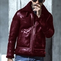 Detalle de chaqueta burgundy de piel de cordero con cremallera metálica y cuello de pelo - S / Tops / Burdeos