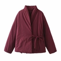 Damen Steppjacke im Kimono-Stil in Weinrot mit seitlichem Bindegürtel für den Winter - XS / Burgunderrot