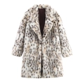Elegante cappotto lungo in ecopelliccia leopardata con ampi revers e trama soffice - XS / Stampa leopardata