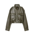 Kurze Damen-Arbeitsjacke aus Kunstleder in Olivgrün mit Stehkragen und großen Taschen - XS / Olivgrün